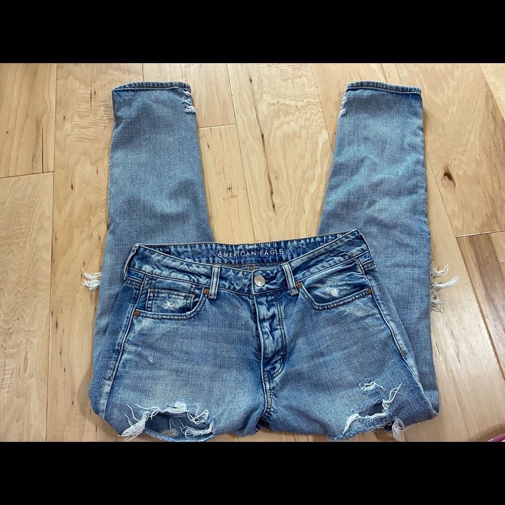 American Eagle Outfitters Blue Distressed Ankle Jeans Sz 8 - Picture 8 of 11